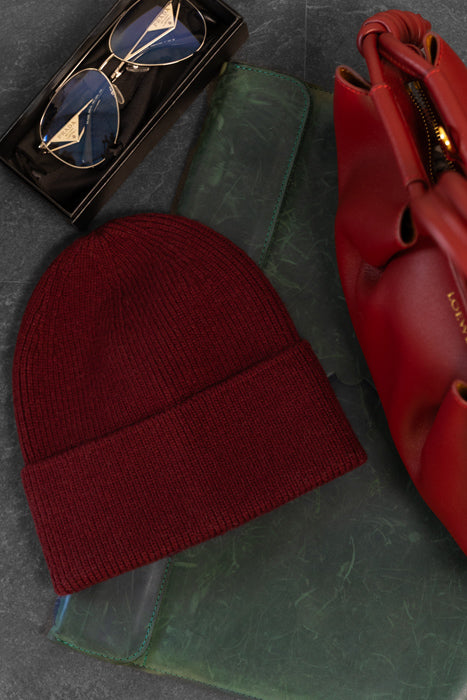 ENEX knitwear: wool sweaters and beanies