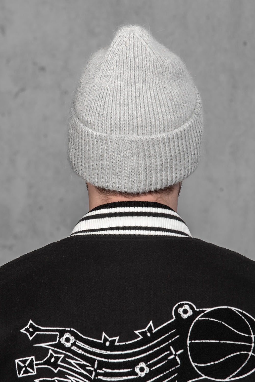 Light Gray Mohair Beanie Hat – Effortlessly Stylish and Cozy – ENEX